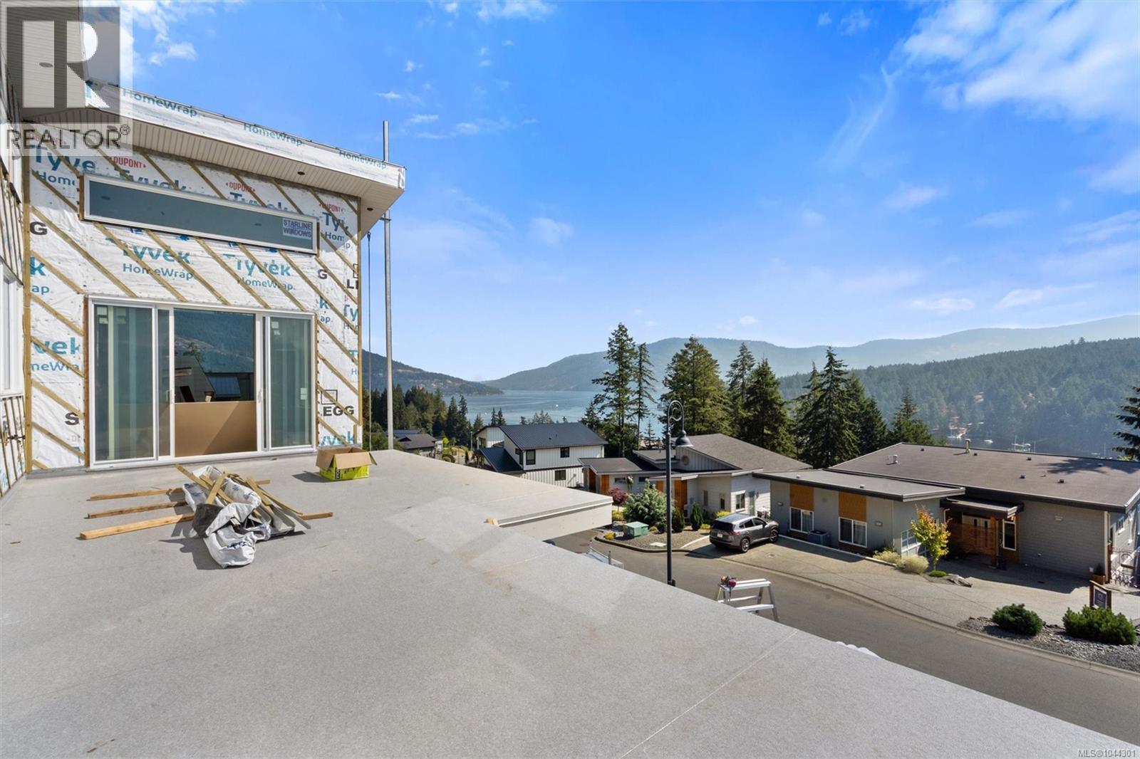 #19 1060 Shore Pine Close - 23