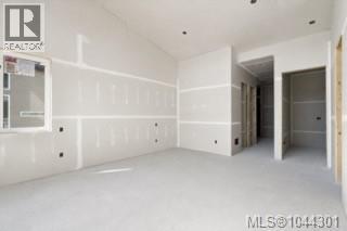 #19 1060 Shore Pine Close - 33
