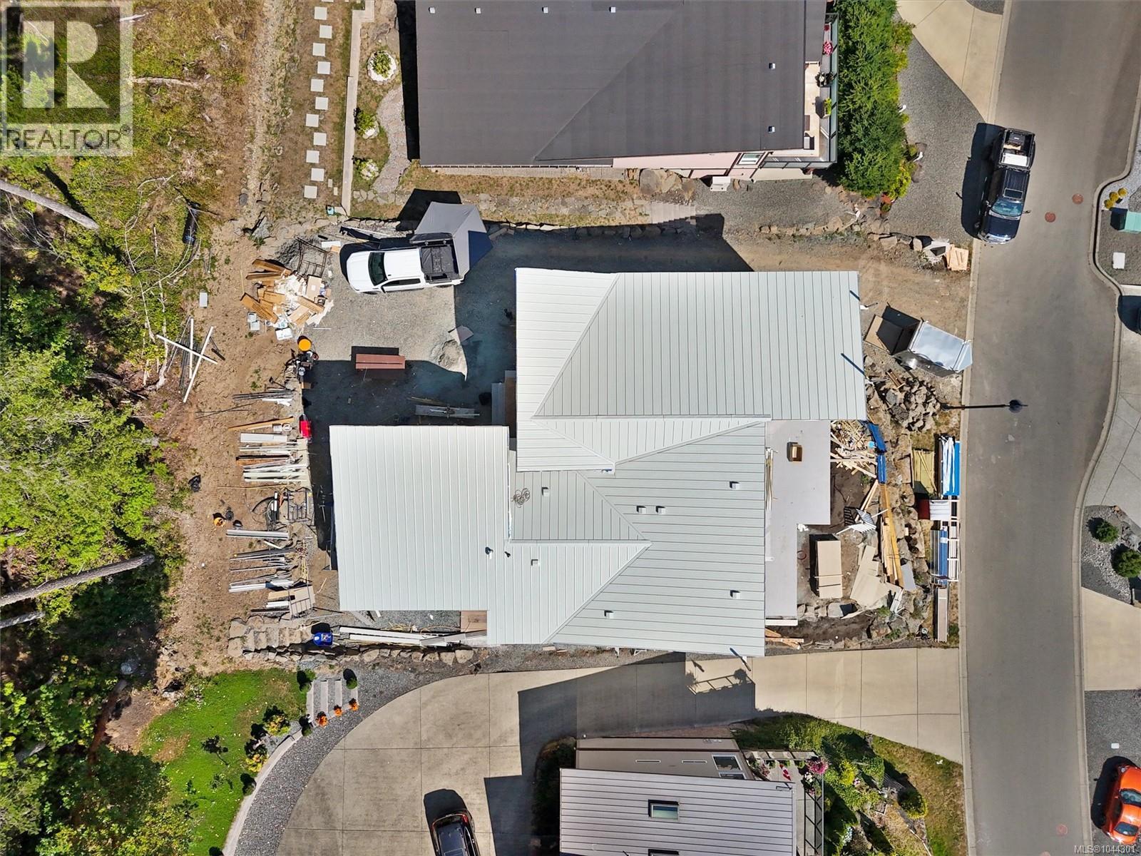 #19 1060 Shore Pine Close - Image 45