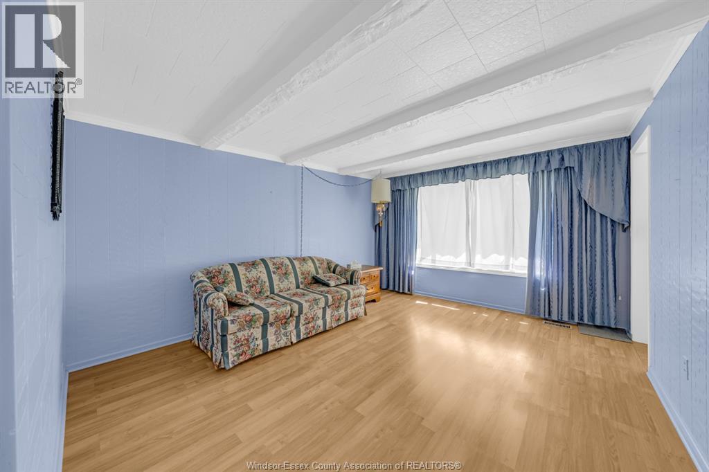 1140 LENA - Image 20