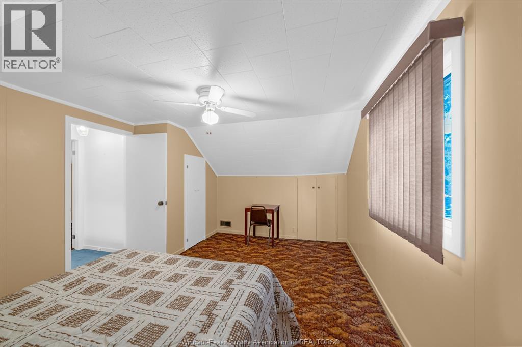 1140 LENA - Image 34