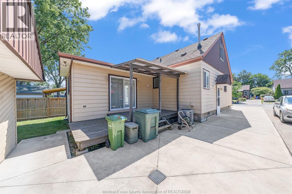 1140 LENA - Image 8