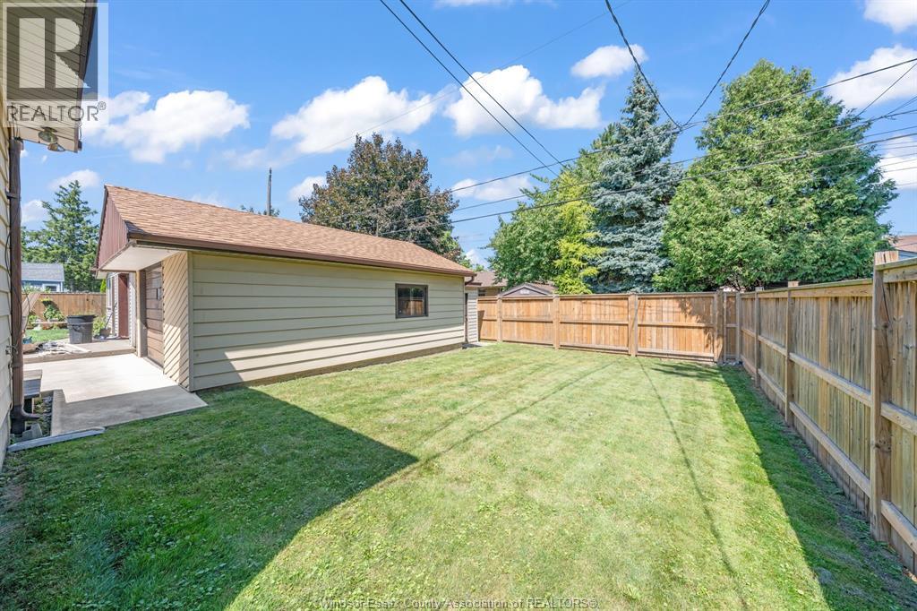 1140 LENA - Image 9