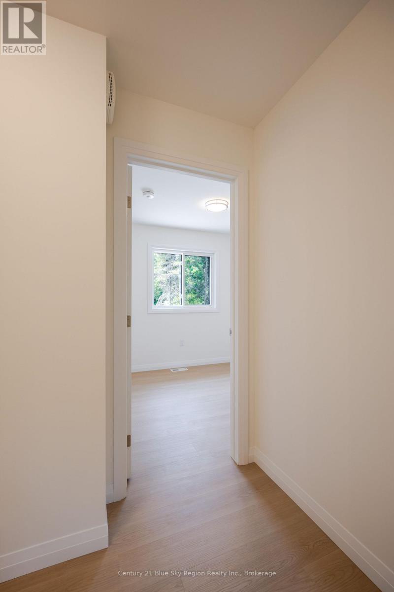 112 RIVERSIDE DRIVE - 10