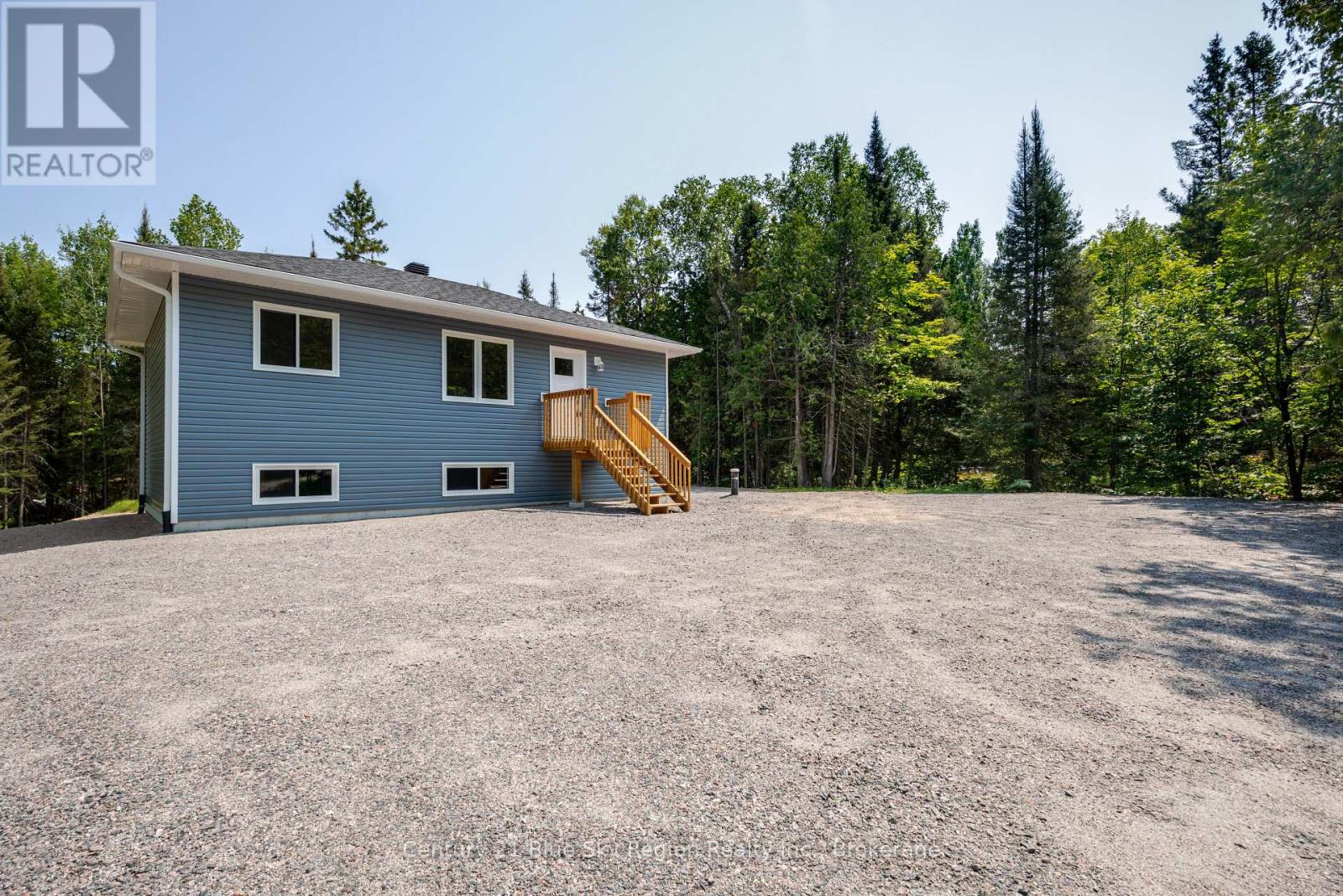 112 RIVERSIDE DRIVE - 26
