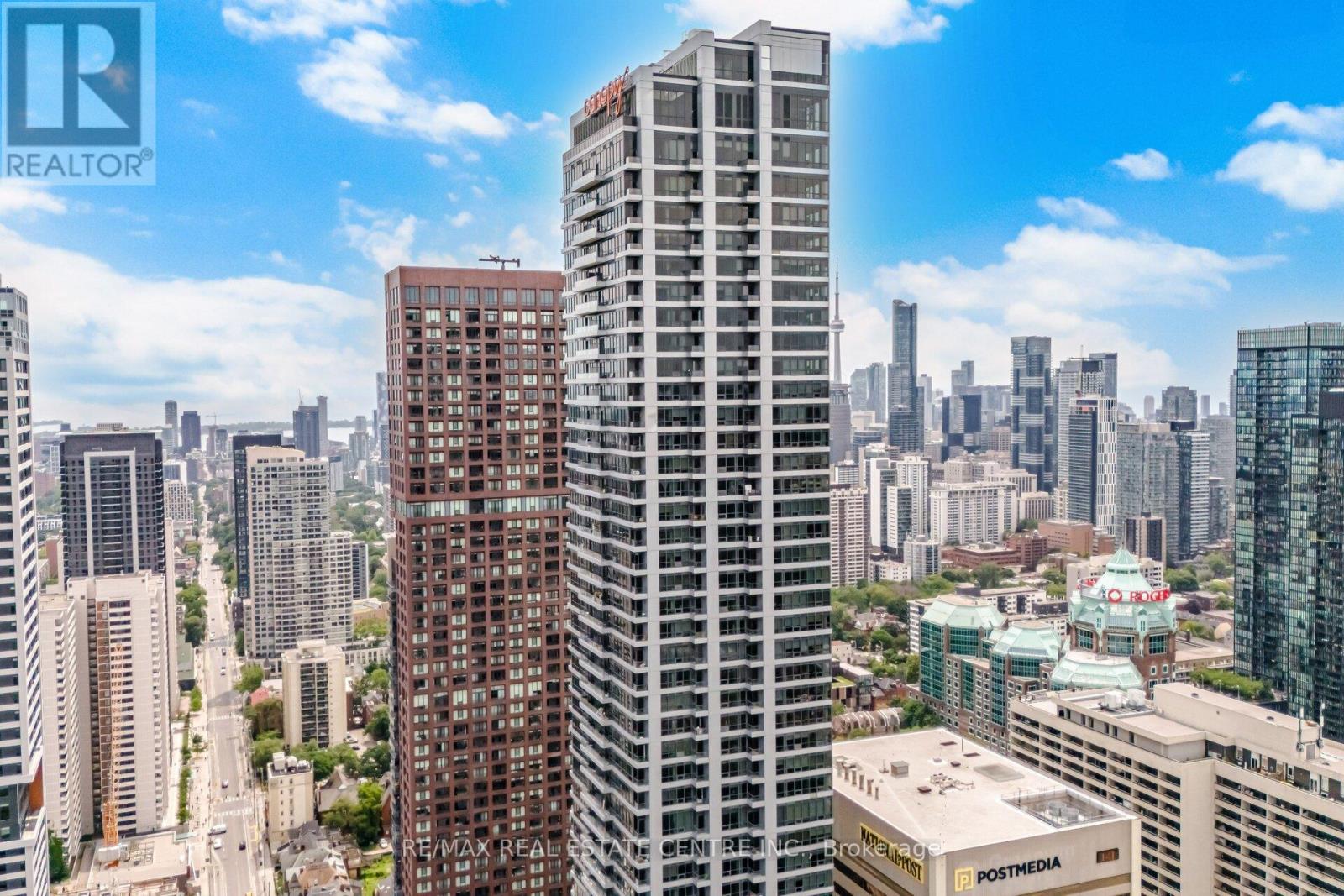 #2503 395 BLOOR STREET E - 21