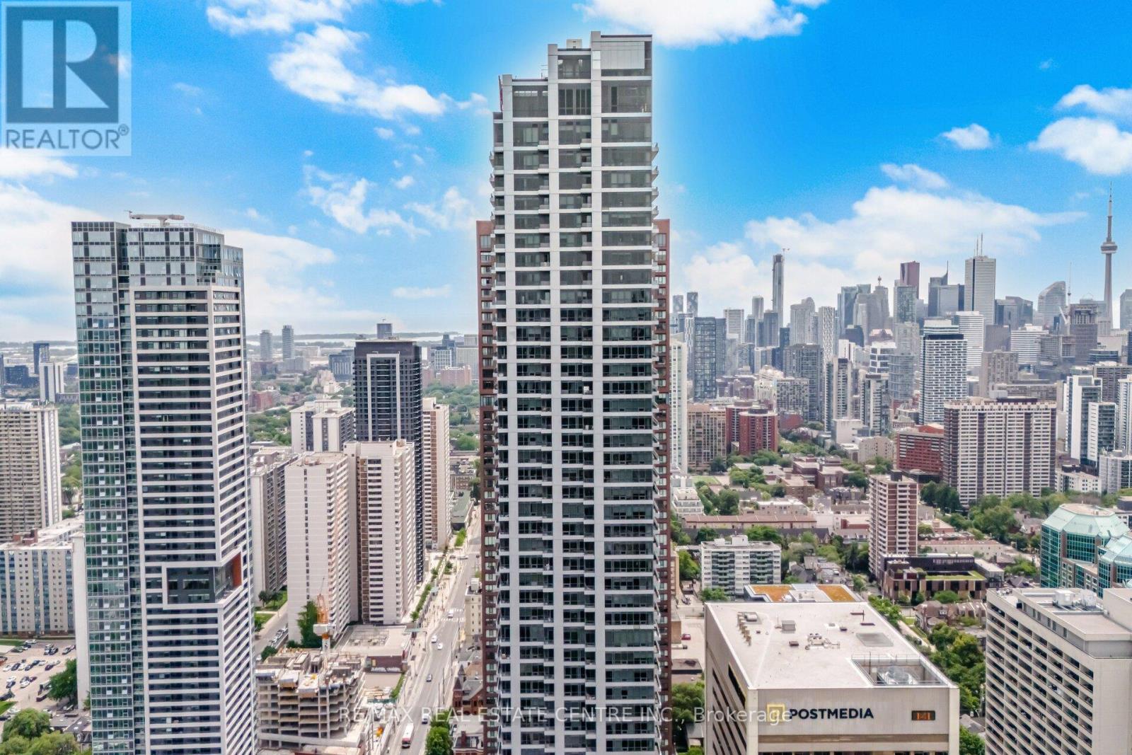 #2503 395 BLOOR STREET E - 32