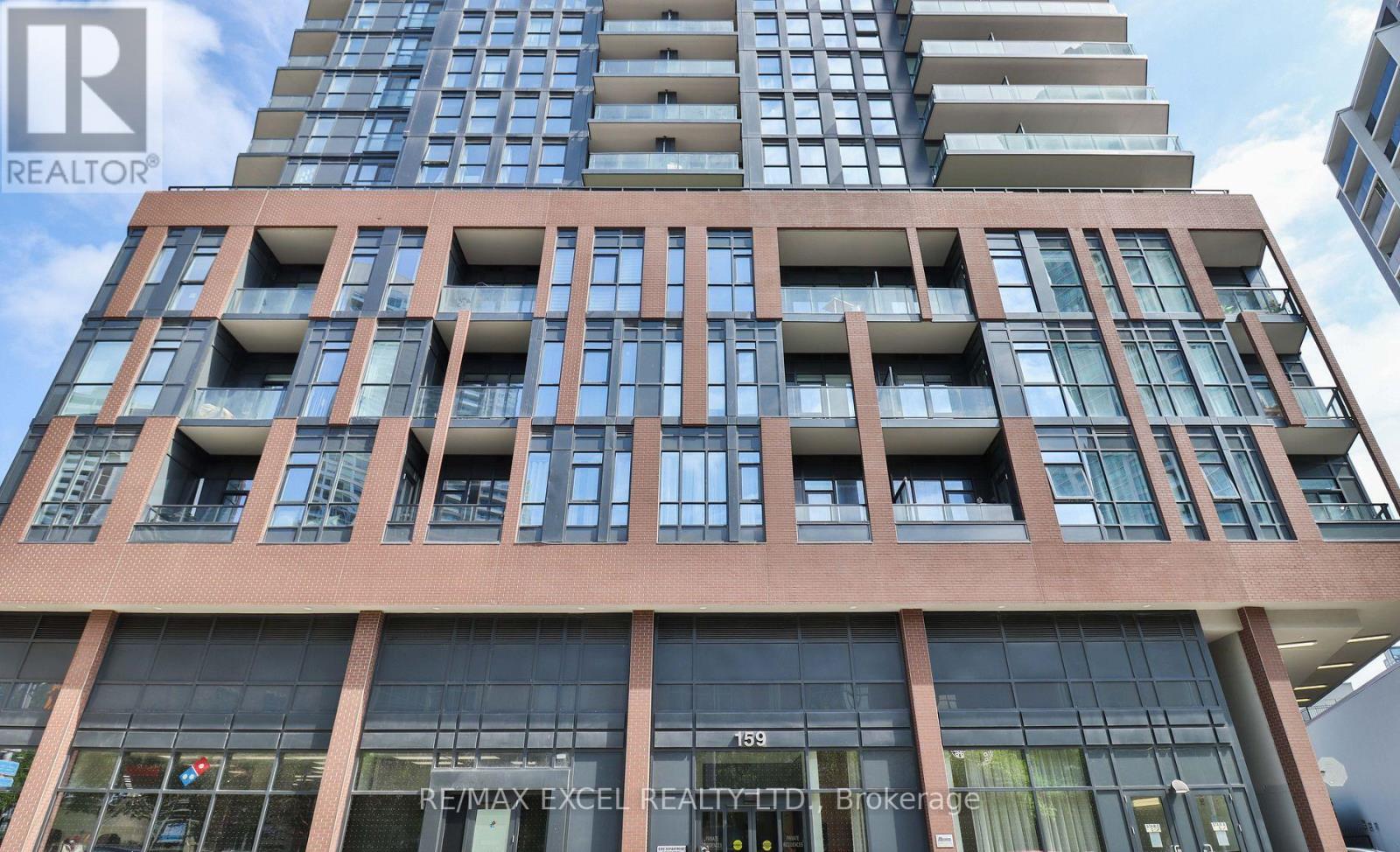 #406 159 WELLESLEY STREET E - 1