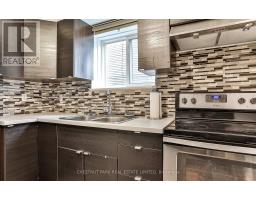 1 - 76 Walmsley Boulevard, Toronto, ON M4V1X6 Photo 10