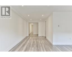 1 - 76 Walmsley Boulevard, Toronto, ON M4V1X6 Photo 16