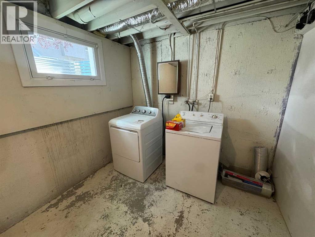 #36 55 Lemoyne Crescent W - Image 15
