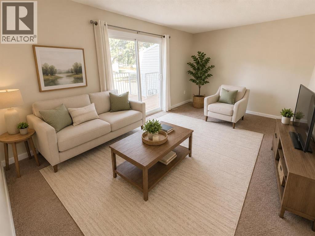 #36 55 Lemoyne Crescent W - 3