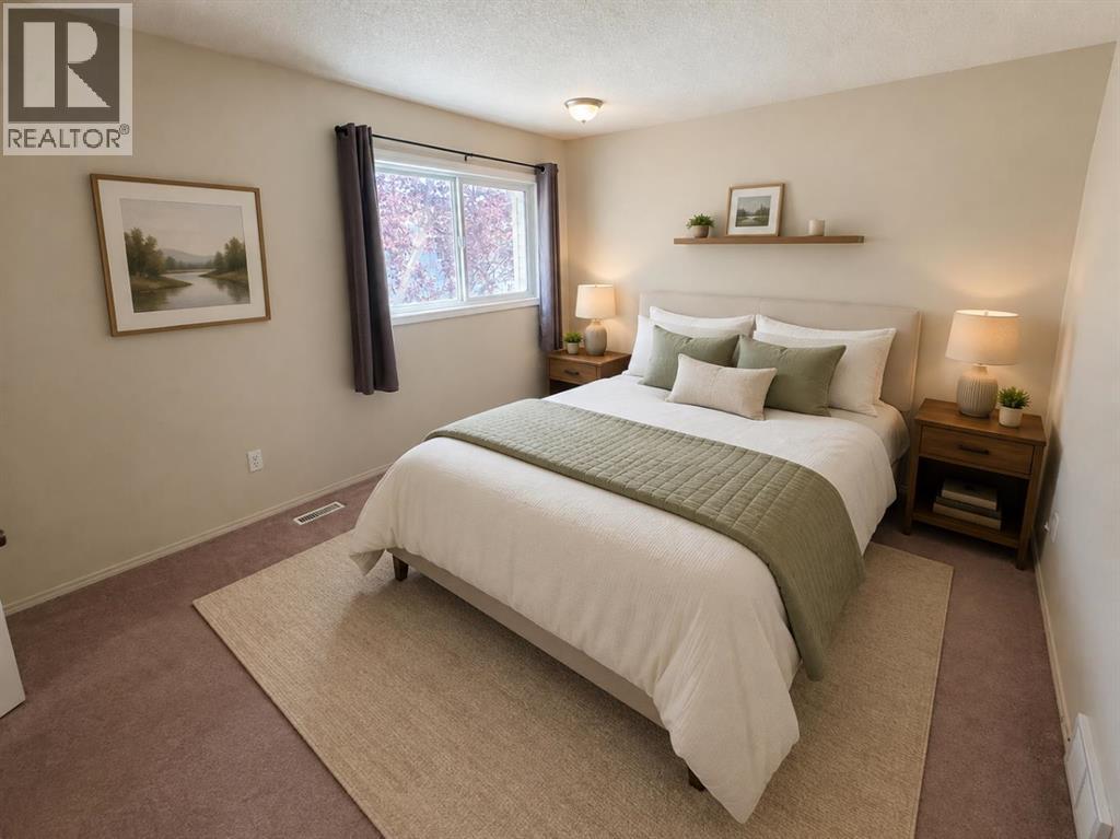 #36 55 Lemoyne Crescent W - Image 7