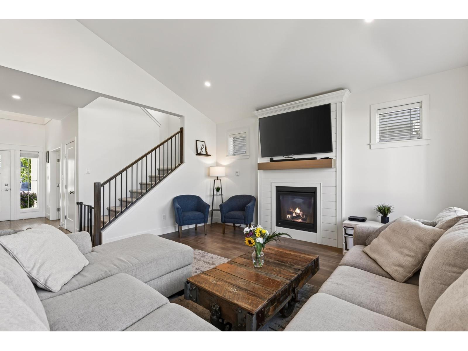 50197 KENSINGTON DRIVE, Eastern Hillsides, Chilliwack