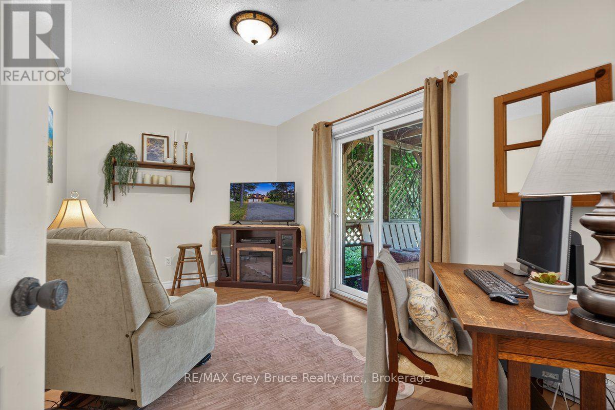 132 CLEARVIEW CRESCENT - Image 10