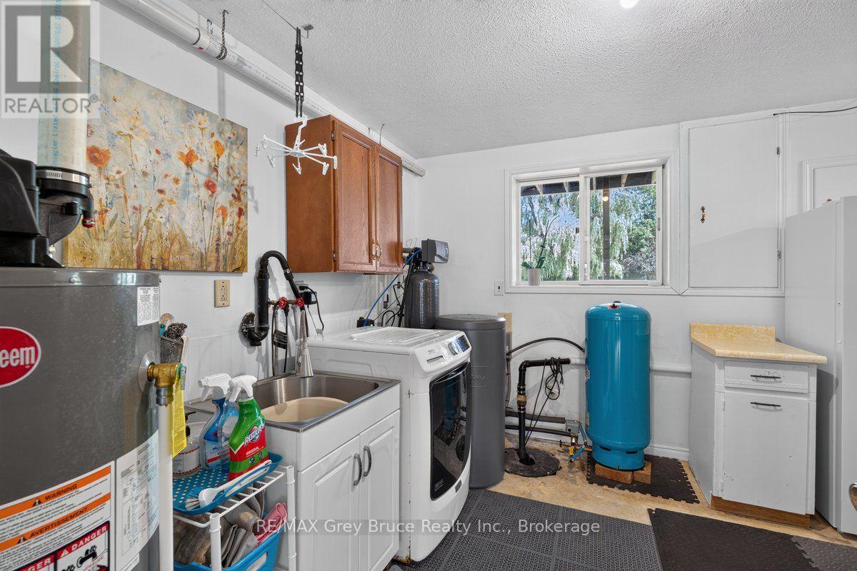 132 CLEARVIEW CRESCENT - 14
