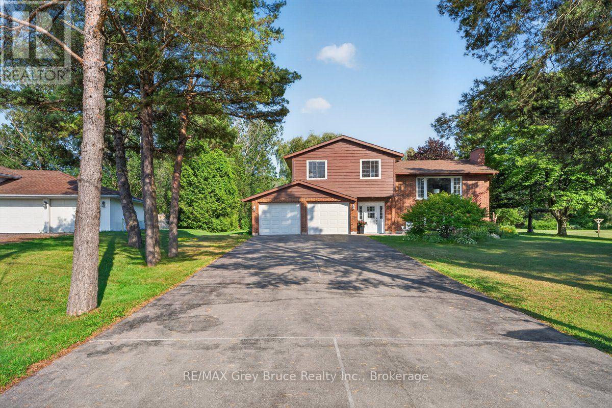 132 CLEARVIEW CRESCENT - Image 32