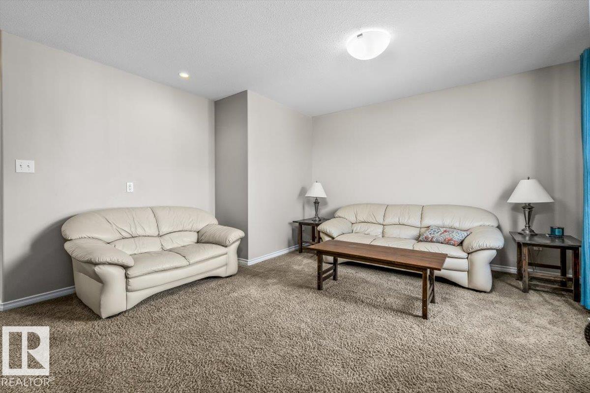 9803 105 AV - Image 26