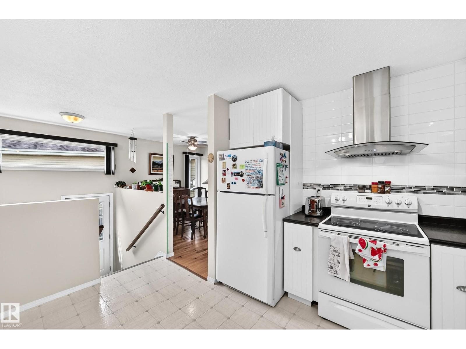 371 KIRKPATRICK CR NW - Image 11