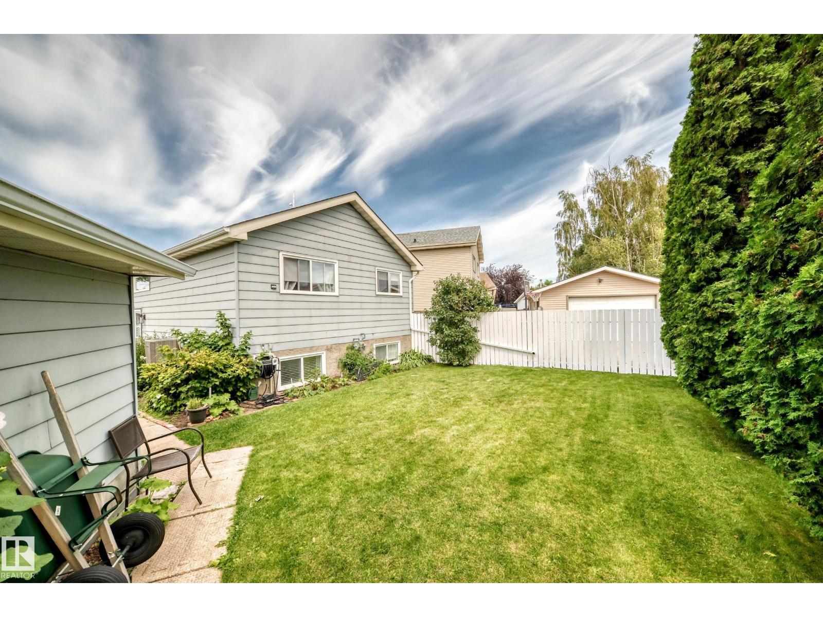 371 KIRKPATRICK CR NW - 46