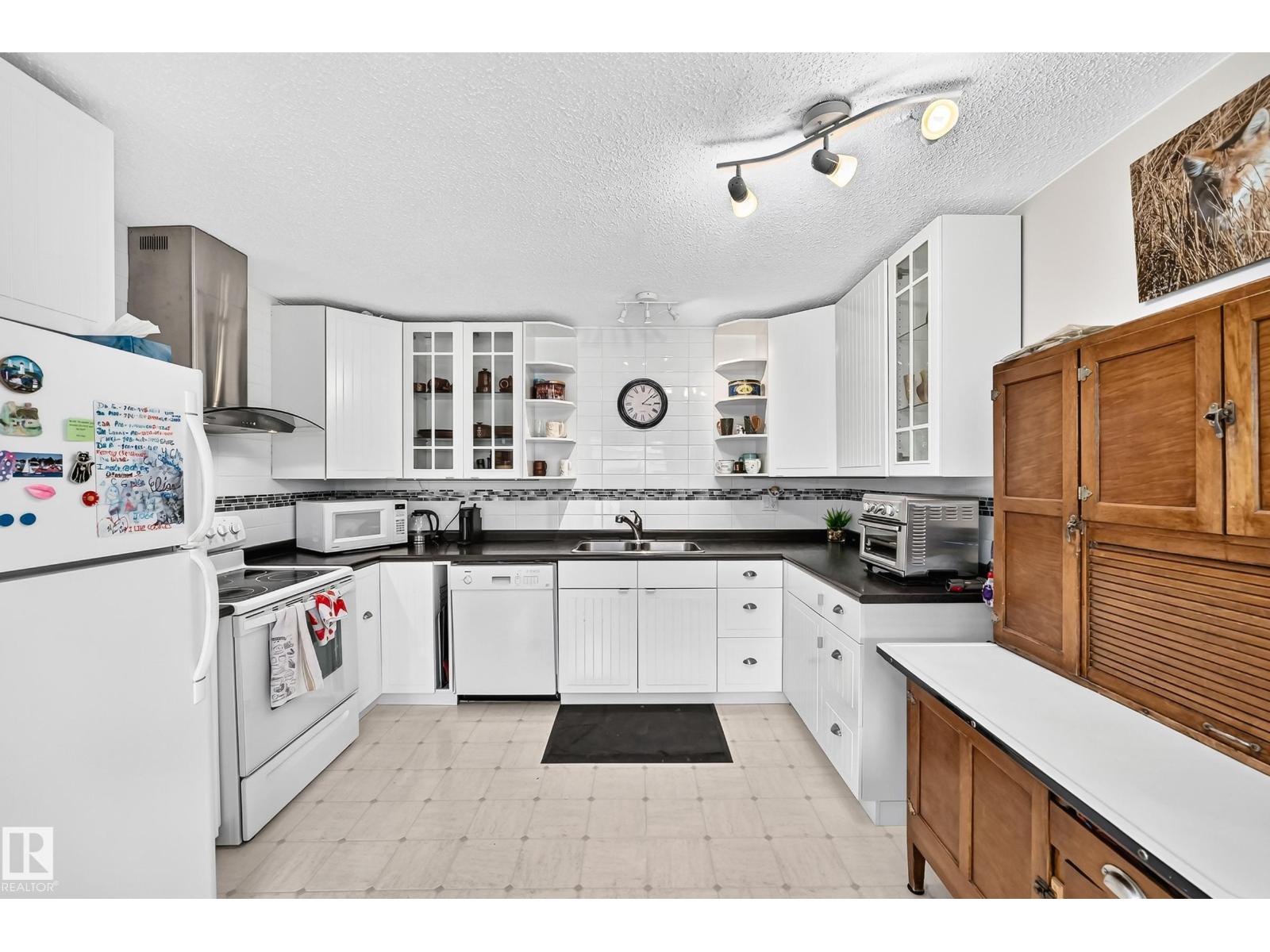 371 KIRKPATRICK CR NW - 9
