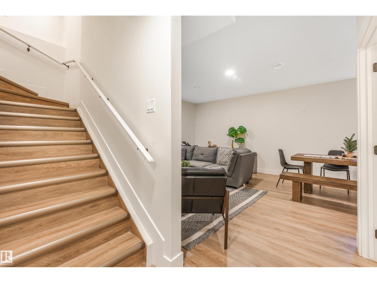 108 EDGEFIELD WY - 45