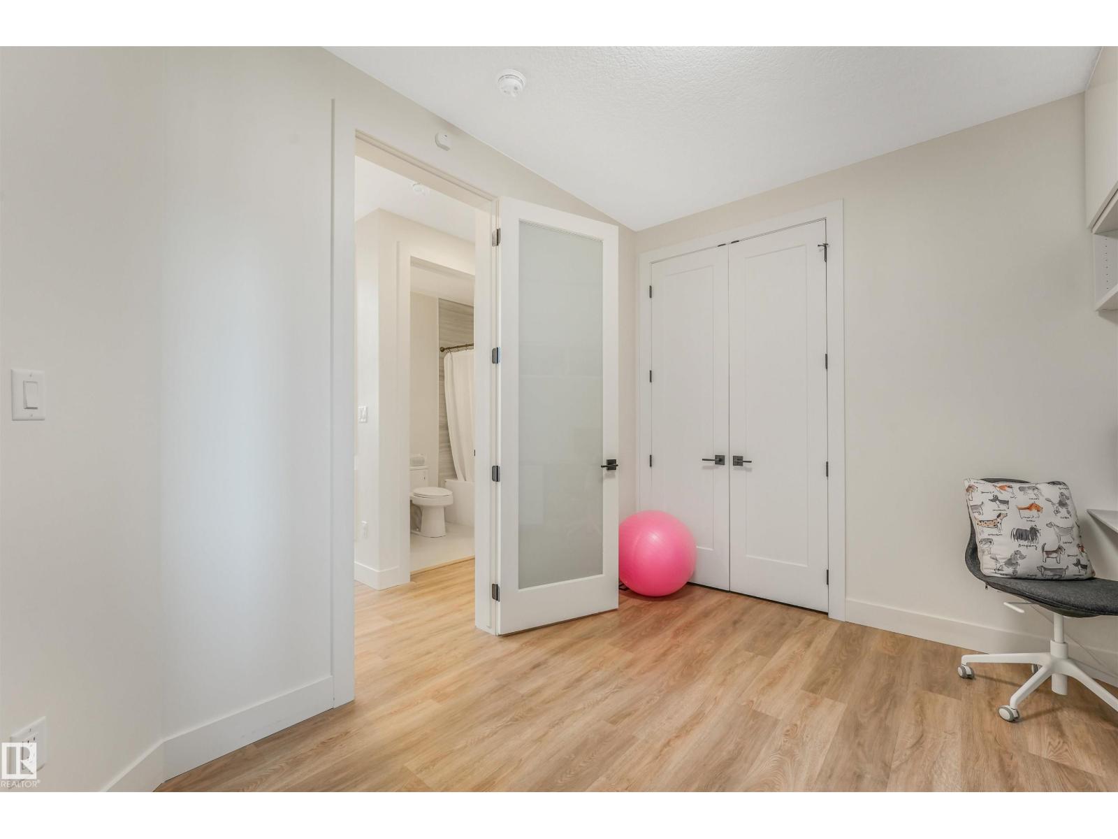 108 EDGEFIELD WY - 7