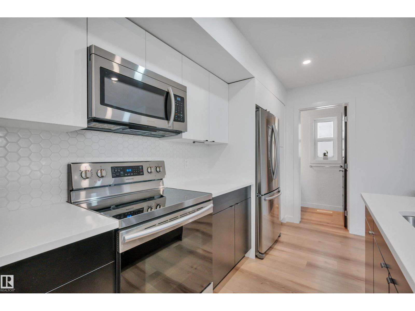 11444 82 ST NW - Image 19