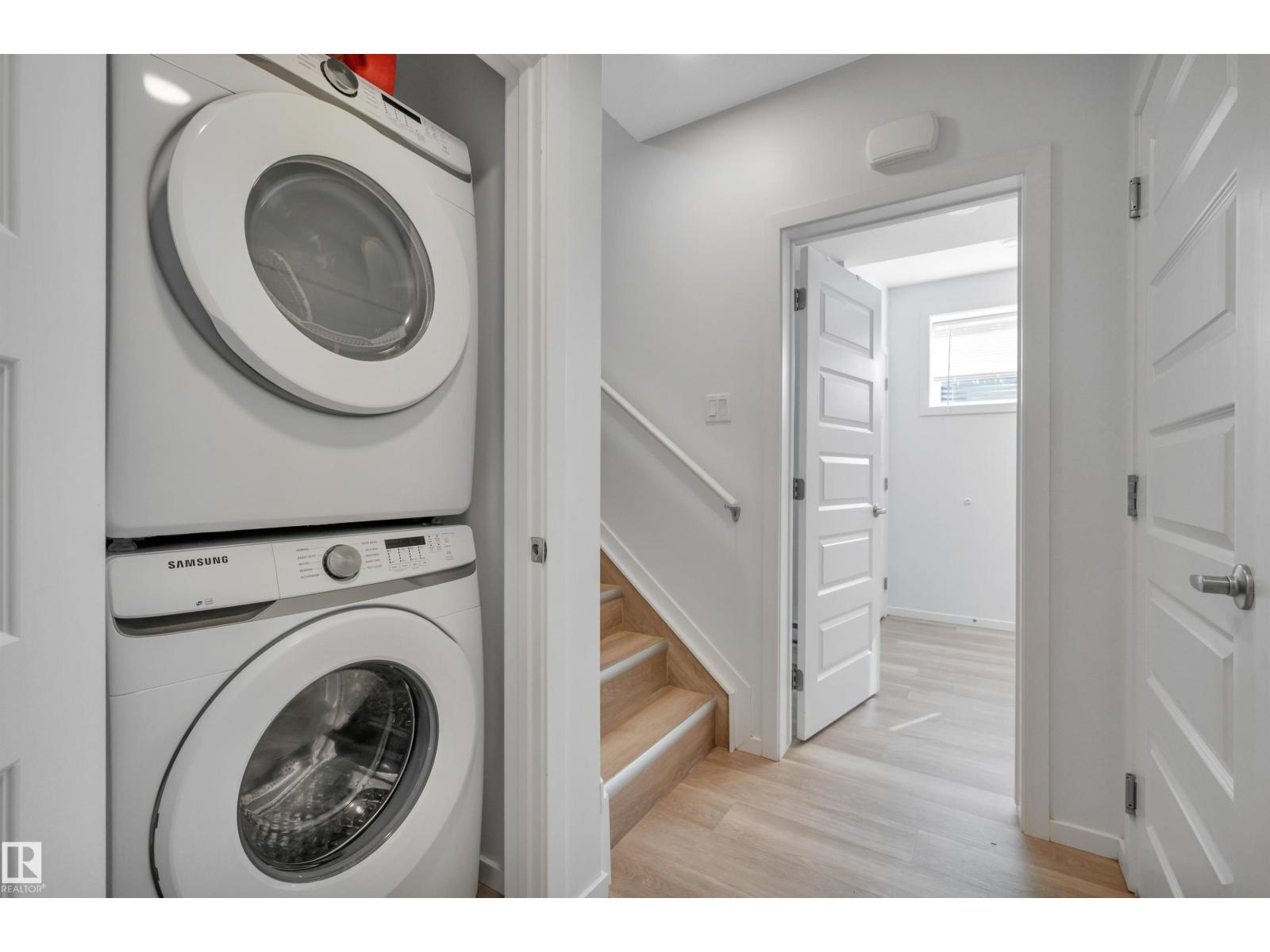 11444 82 ST NW - 46