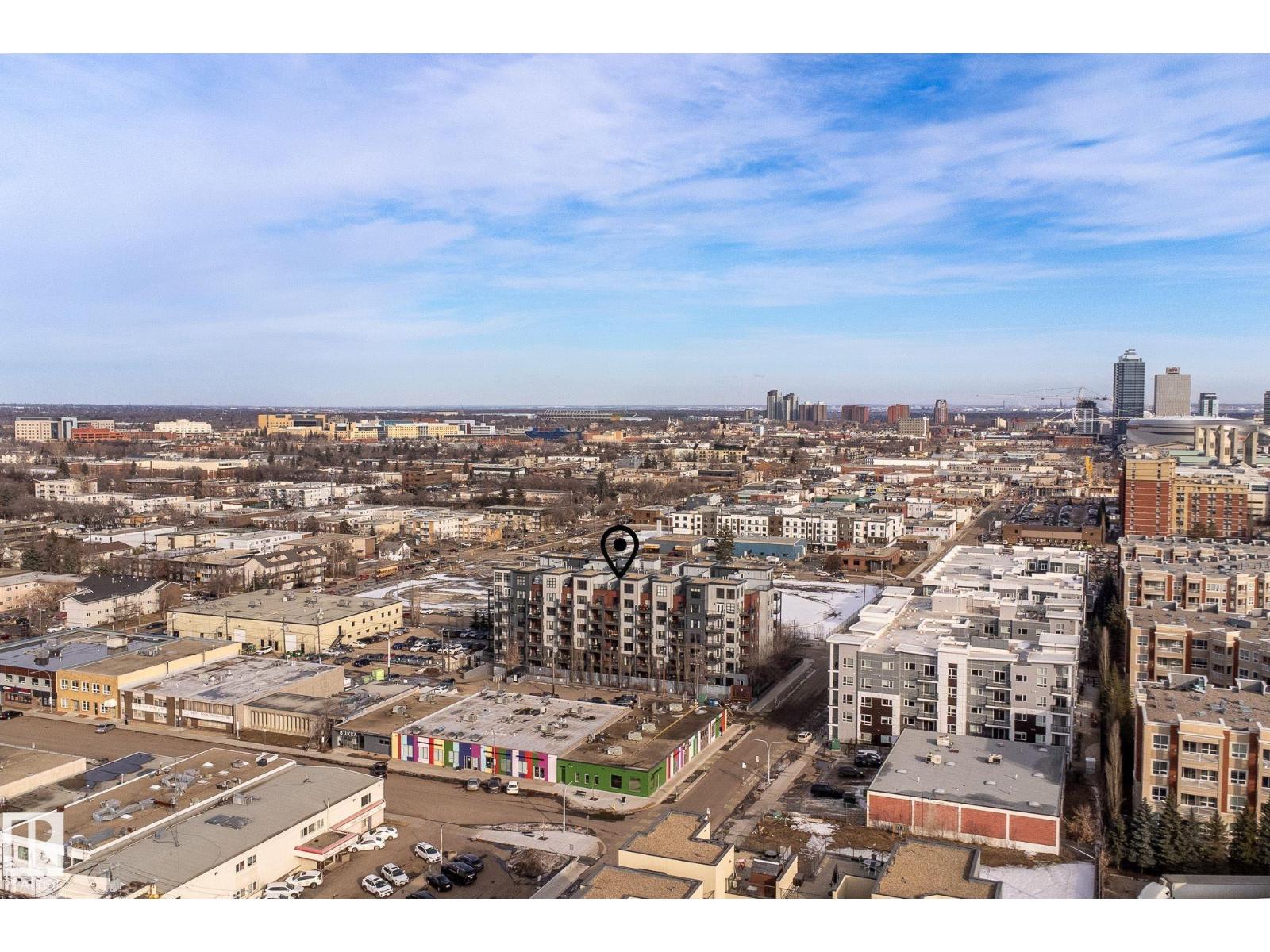 #209 10518 113 ST NW - 35