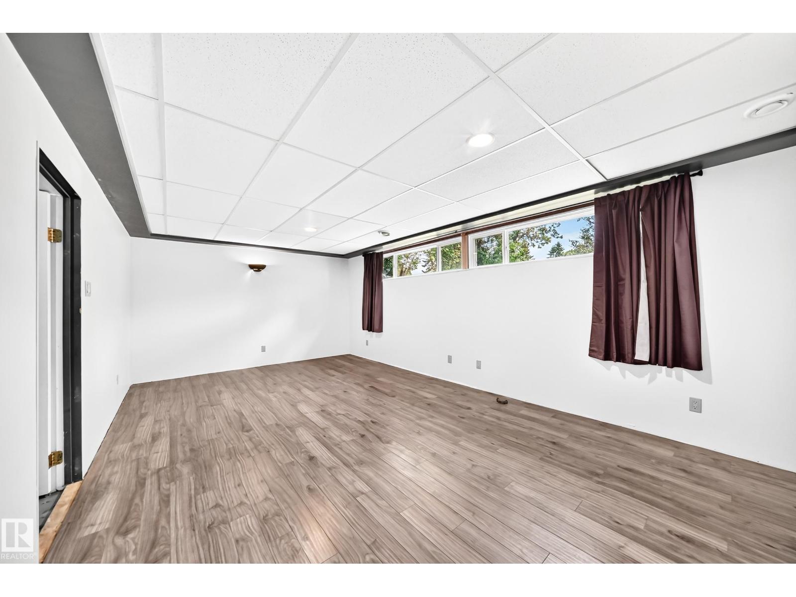 216 COTTONWOOD AV - 30
