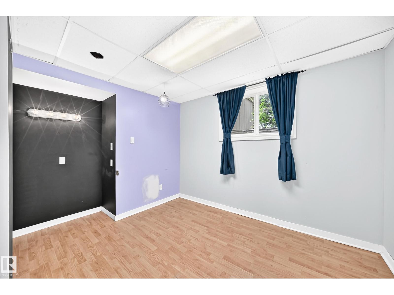 216 COTTONWOOD AV - 32