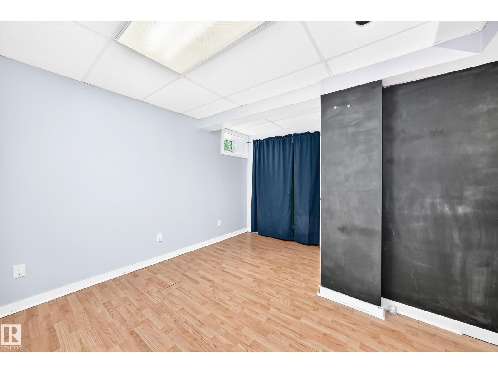 216 COTTONWOOD AV - Image 33