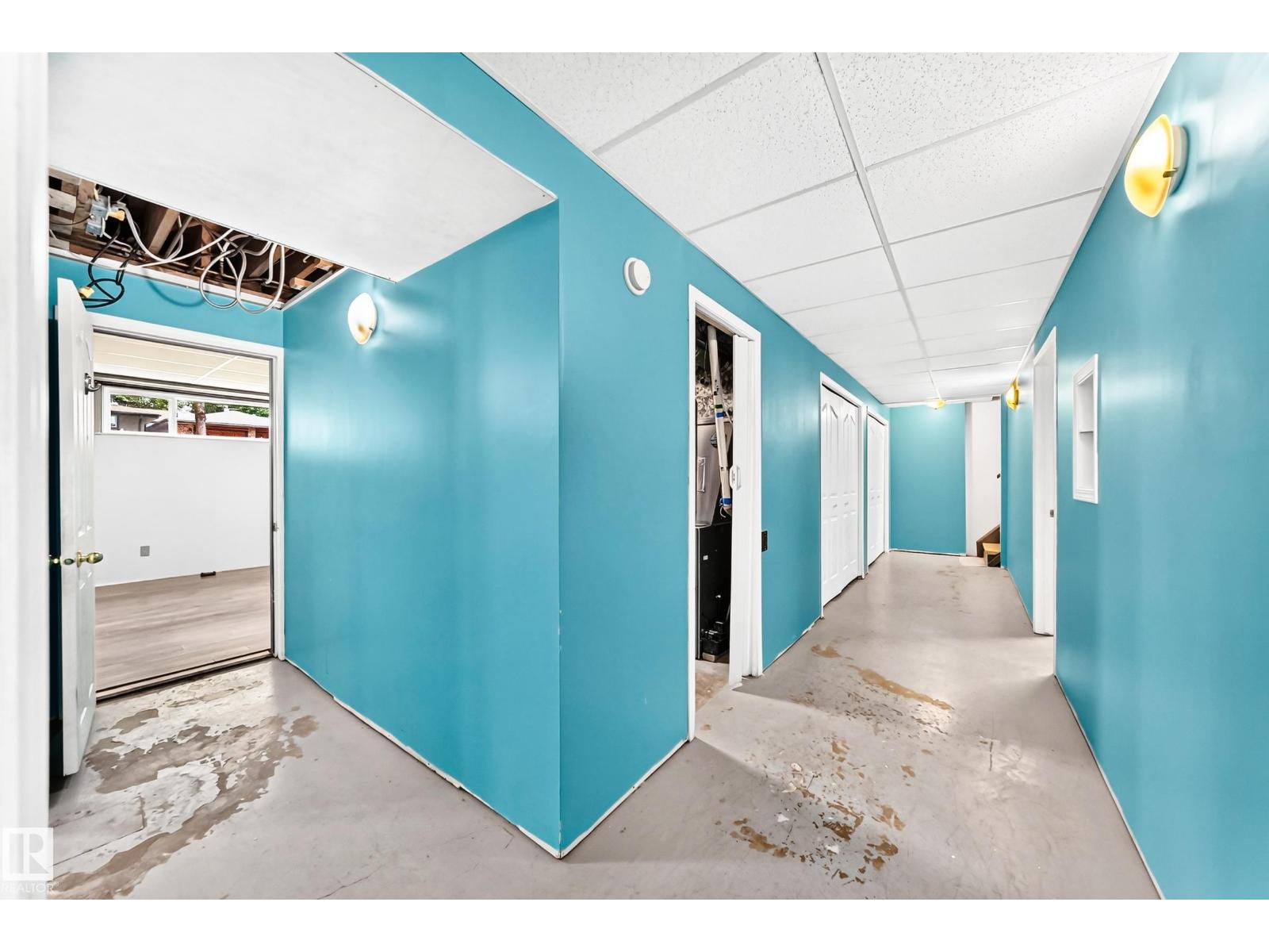 216 COTTONWOOD AV - 36