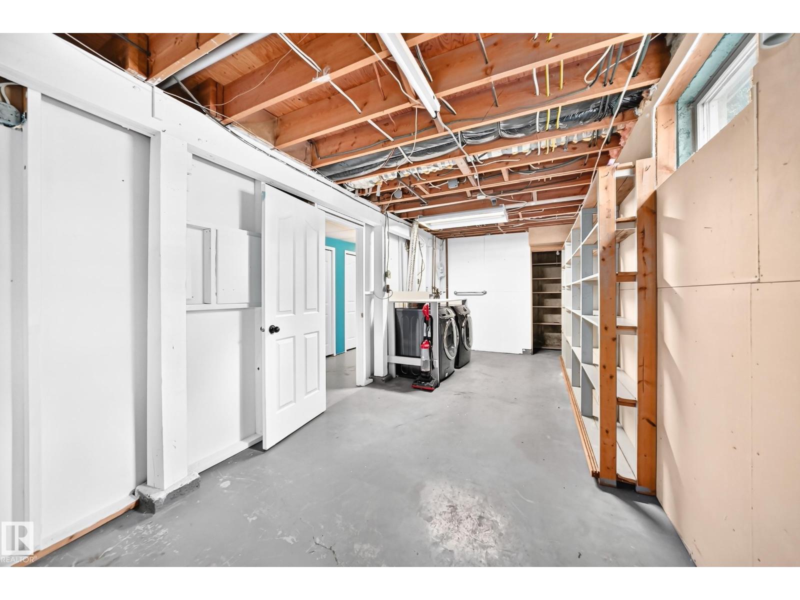 216 COTTONWOOD AV - Image 38