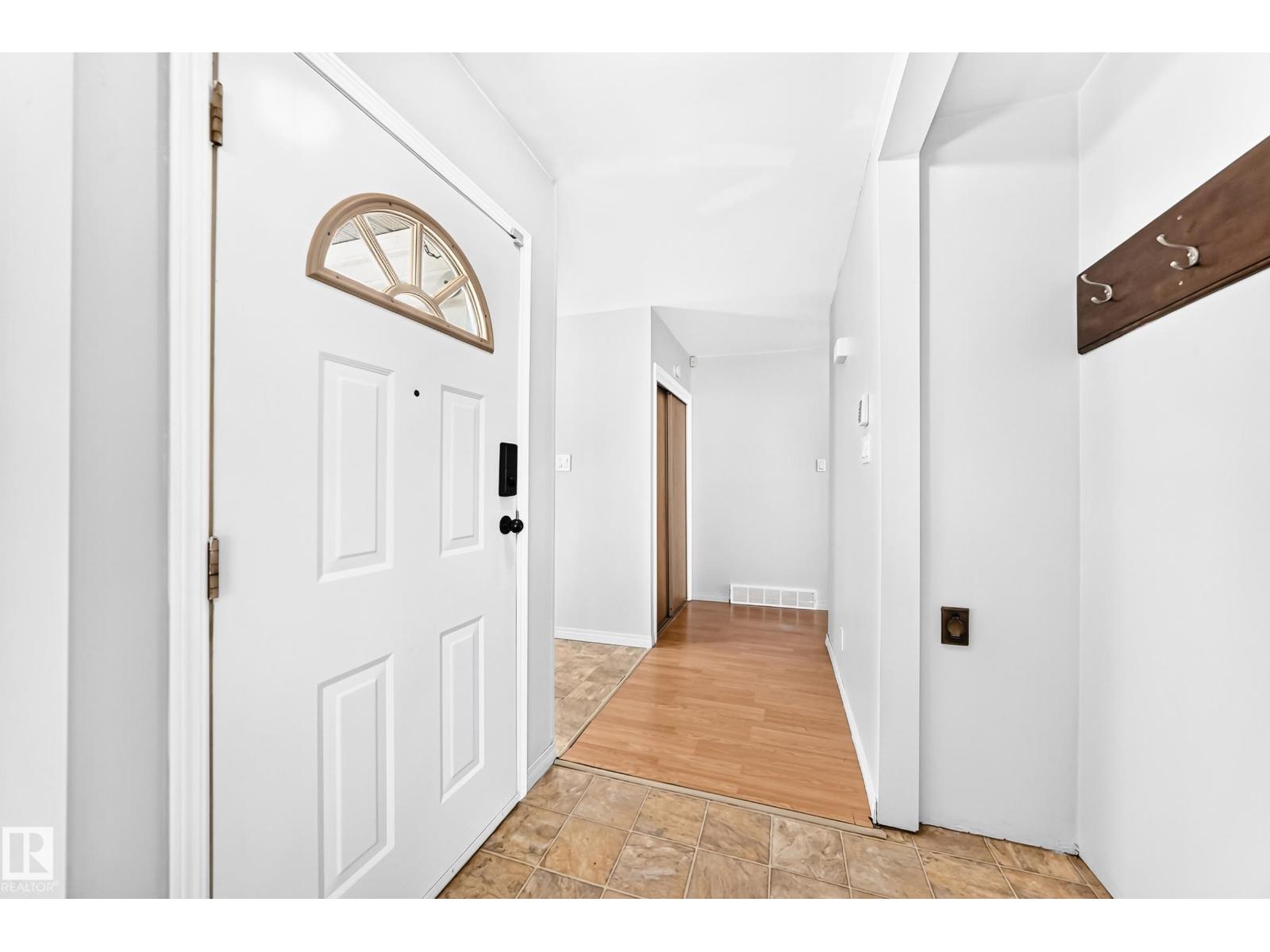 216 COTTONWOOD AV - Image 4