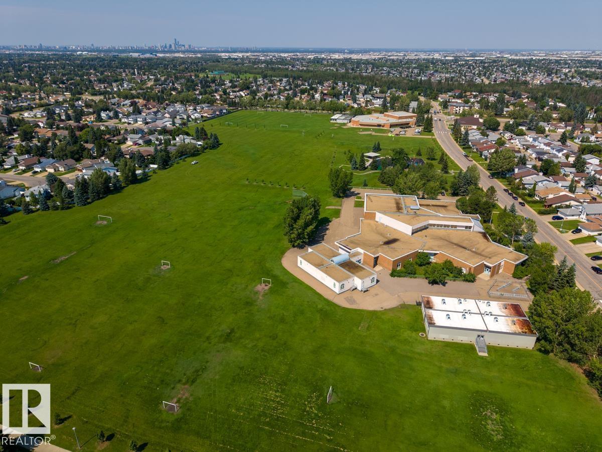 3908 28 AV NW - 62