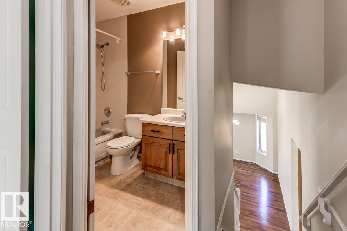 3908 28 AV NW - 34