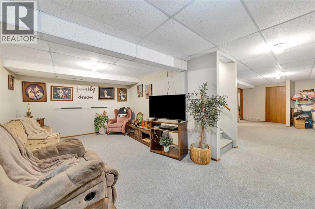 5209 47 Street - 23