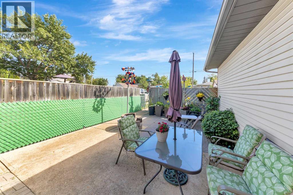 5209 47 Street - Image 34