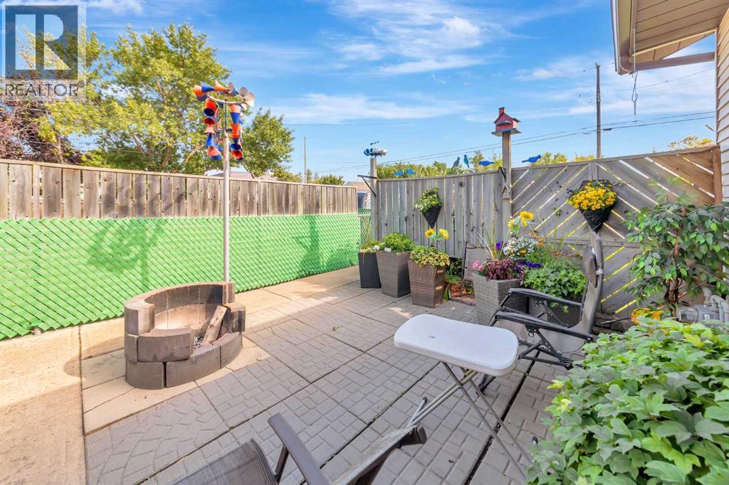 5209 47 Street - 35