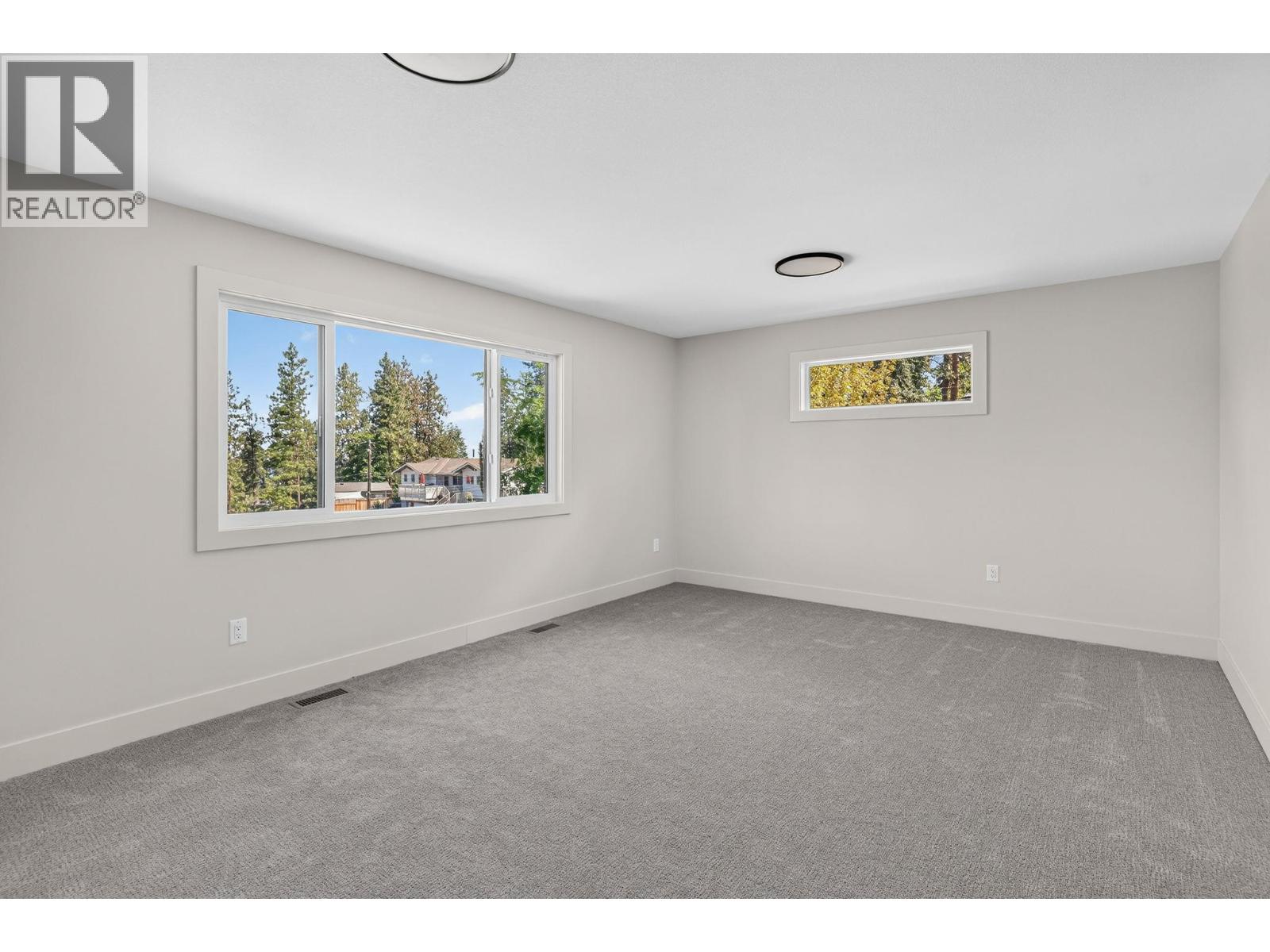 485 Sheila Crescent - 35