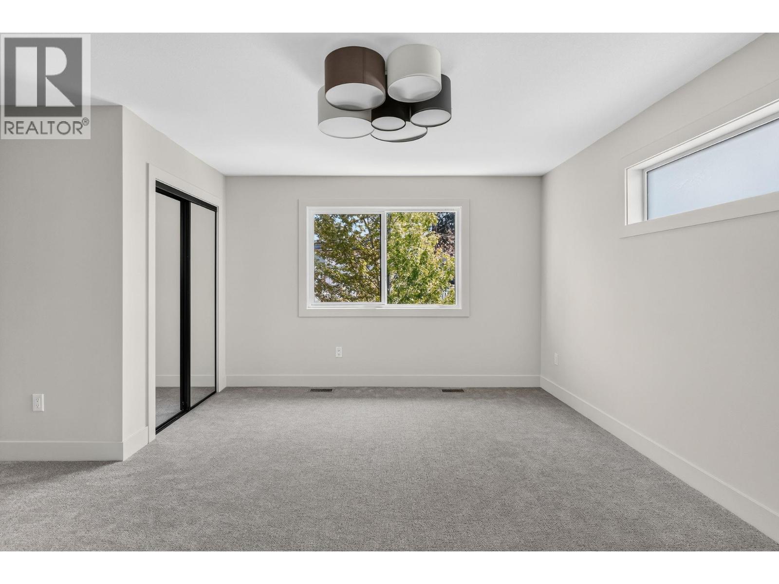 485 Sheila Crescent - 22