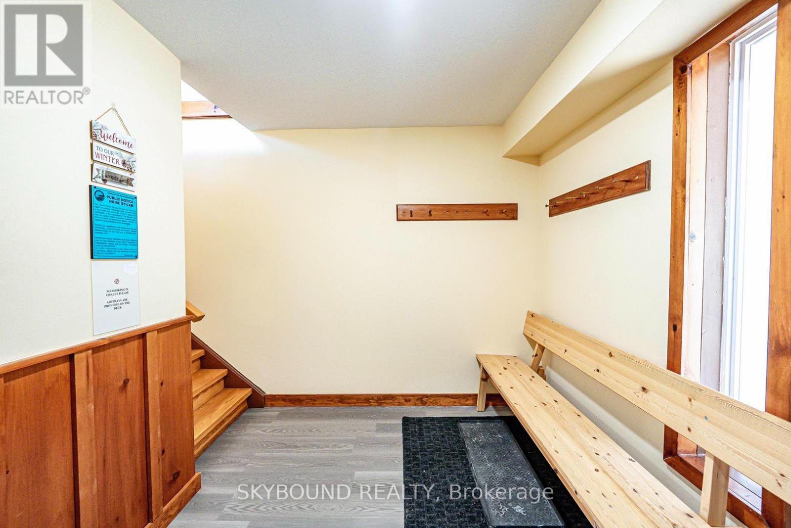 157 TYROLEAN LANE - 5