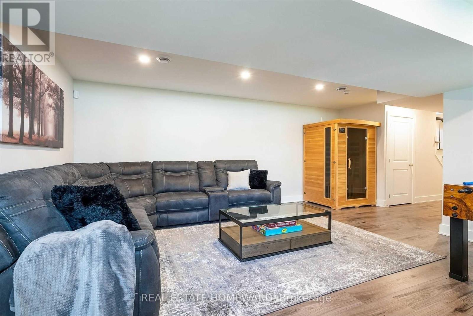 222 YELLOW BIRCH AVENUE - 24
