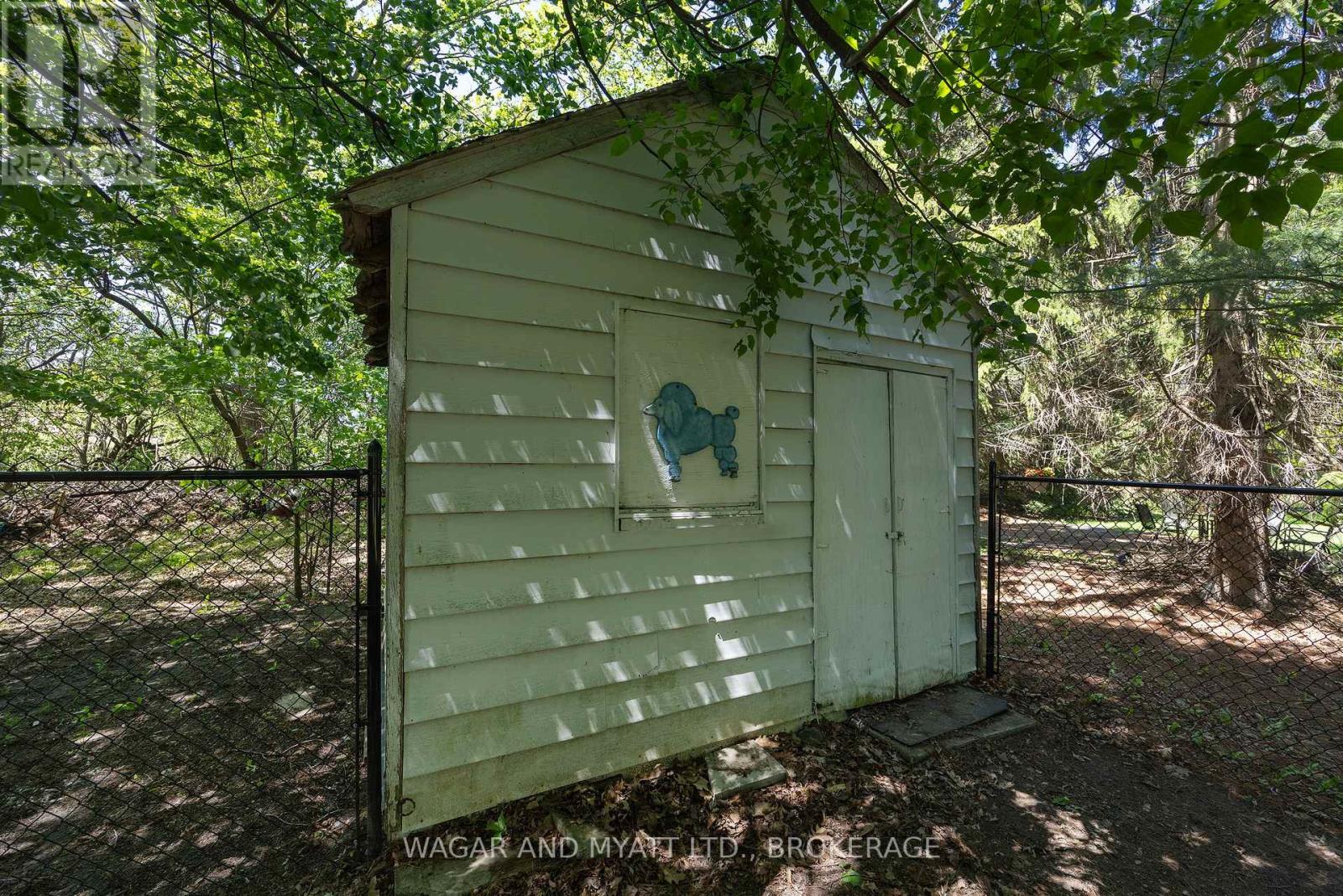 39 RIVERVIEW DRIVE - Image 10