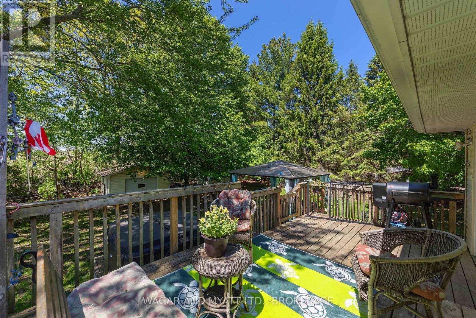 39 RIVERVIEW DRIVE - Image 18