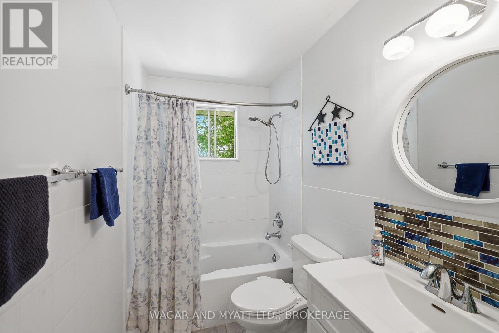39 RIVERVIEW DRIVE - Image 33