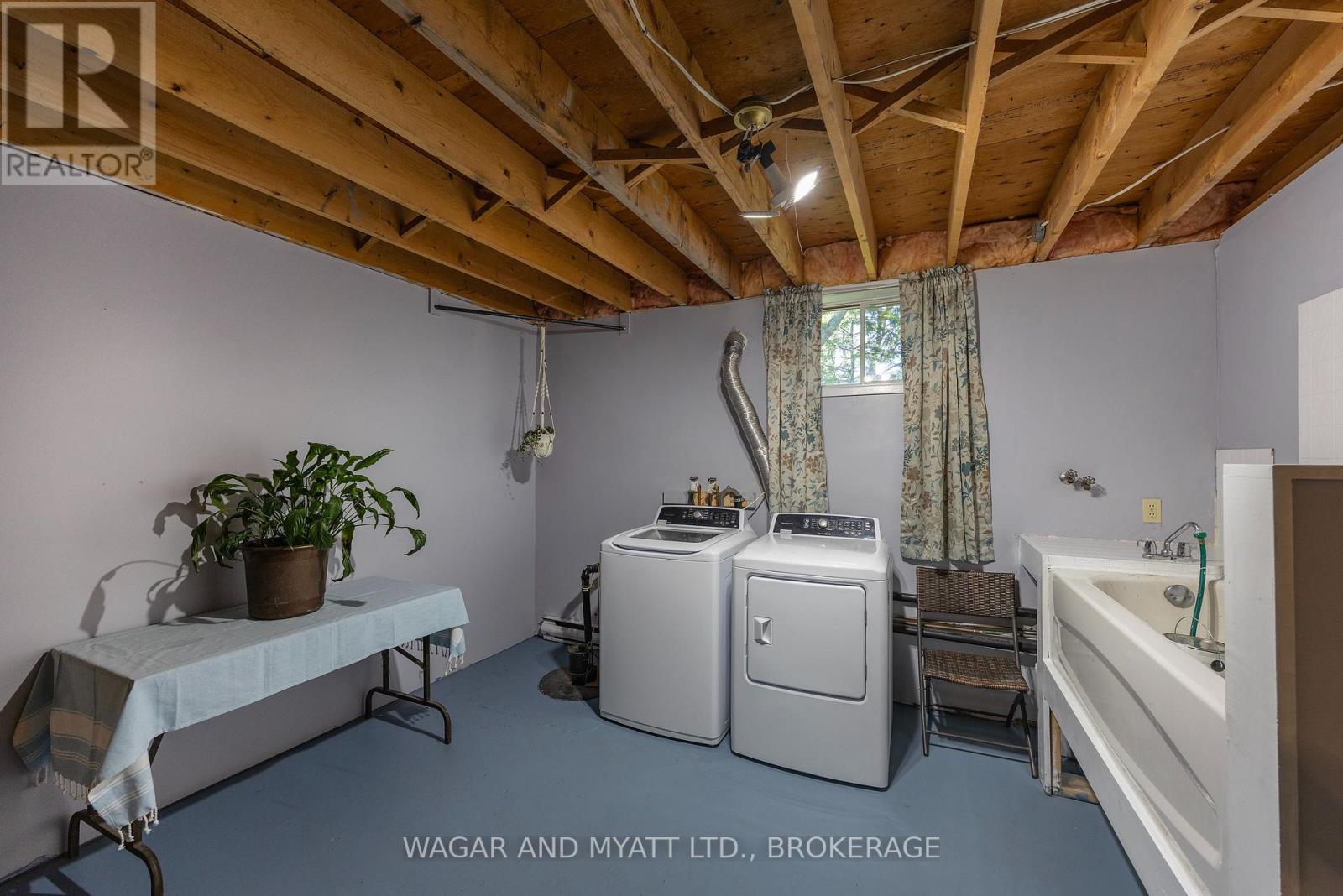 39 RIVERVIEW DRIVE - 49