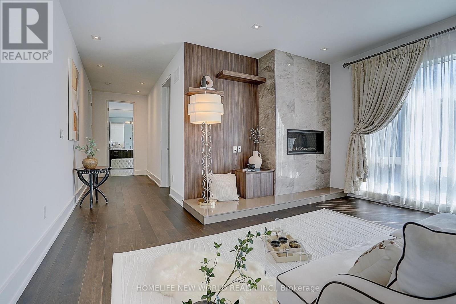 7 VALLIERE PLACE W - Image 28